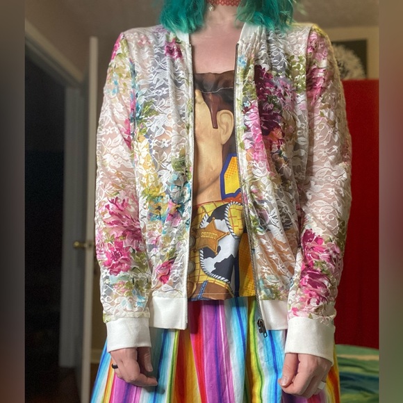 Torrid mesh floral lace bomber jacket - Picture 2 of 10